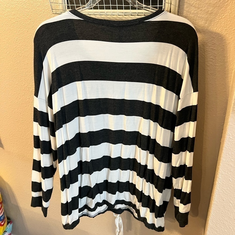kensie sweater - Picture 5 of 7
